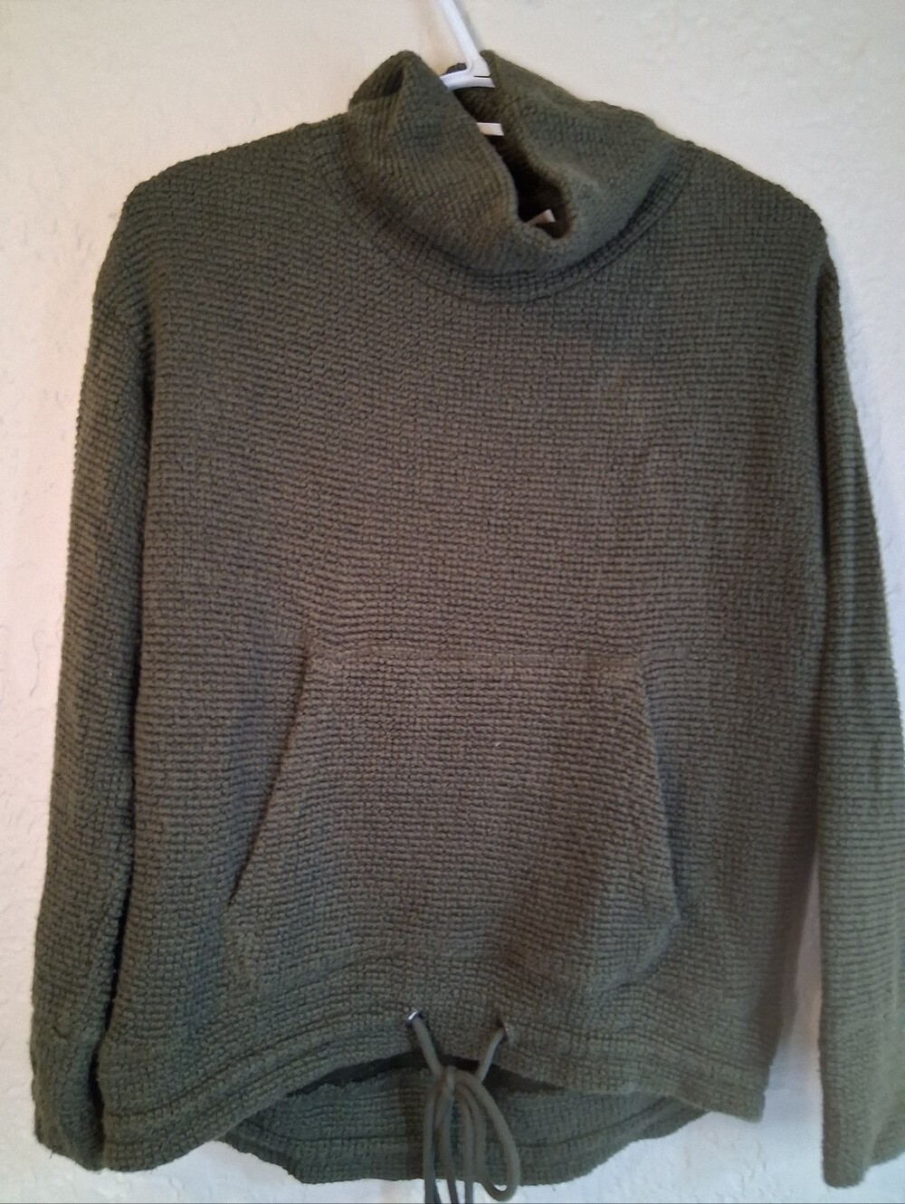Ladies Textured Green Pullover Top Sz S